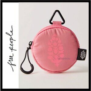 FREE PEOPLE Essentials Only Pouch in Hibiscus 💗 NWT